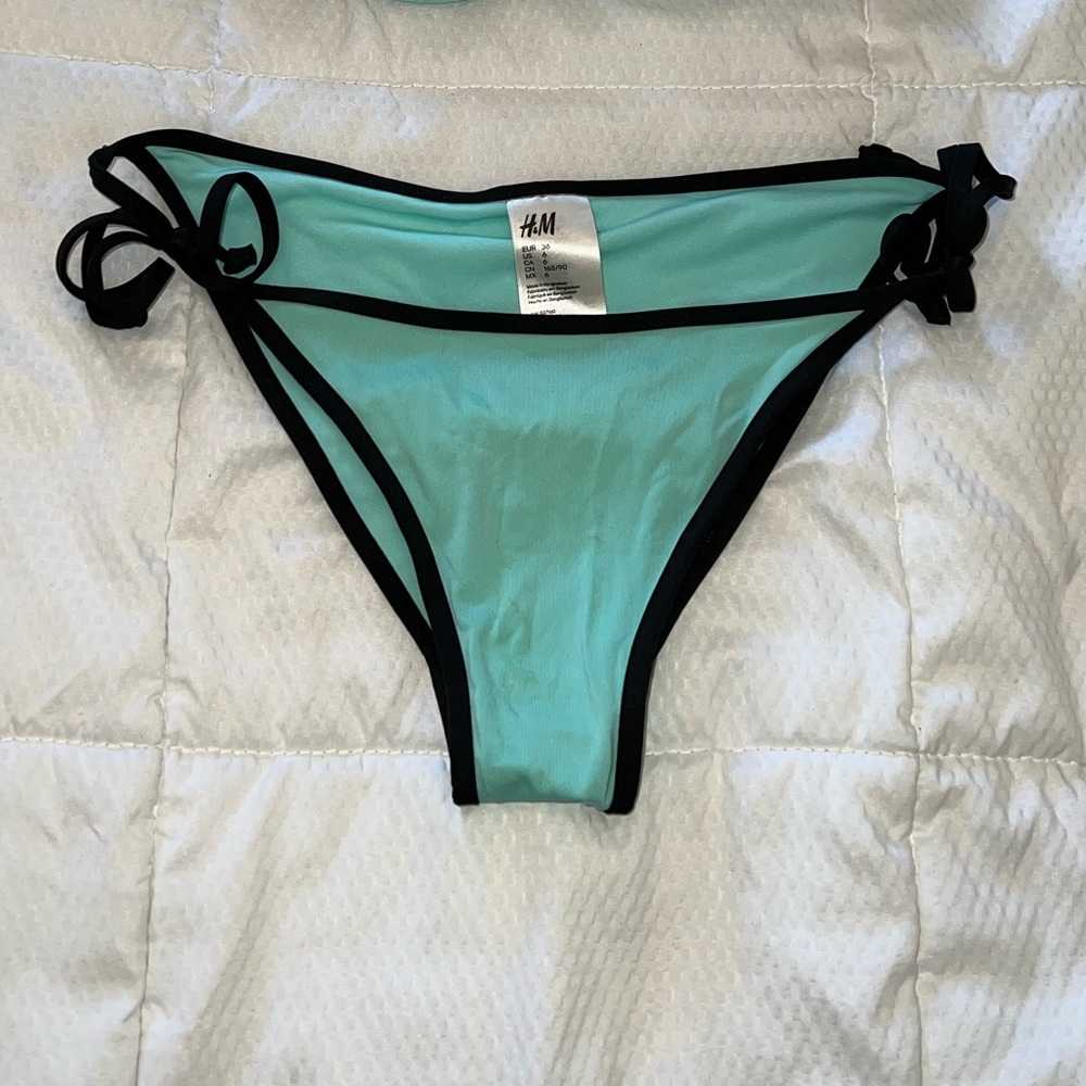 H&M blue bikini bottoms